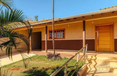 Casa com 3 dormitórios à venda, 231 m² por r$ 850.000,00 - aeroporto - londrina/pr
