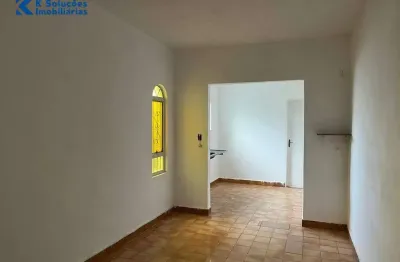 Casa com 2 dormitórios à venda, 160 m² por R$ 280.000 - Vila Camargo - Bauru/SP