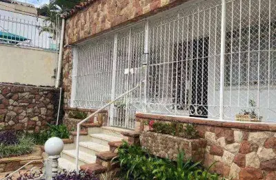 Sobrado com 4 dormitórios, 310 m² - venda por R$ 2.000.000,00 ou aluguel por R$ 8.967,89/mês - Santa Paula - São Caetano do Sul/SP