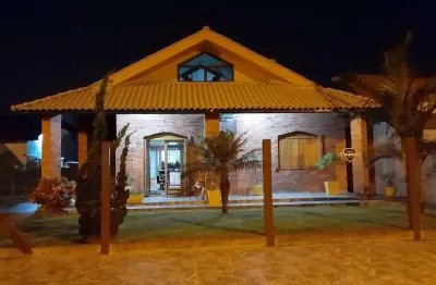 Casa com 3 quartos à venda no Centro, Tramandaí 