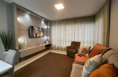 Apartamento 03 dormitórios, mobiliado e decorado no centro de tramandaí