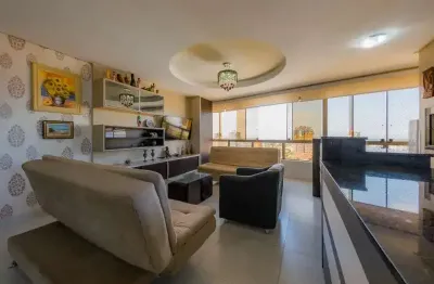 Apartamento com vista para o mar e 2 suítes no centro de tramandaí