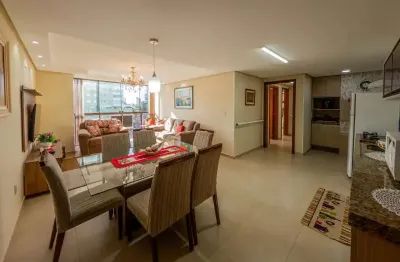 Apartamento mobiliado com 3 dormitórios no centro de tramandaí