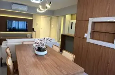 Apartamento novo e mobiliado e decorado com 02 dormitórios, no centro de tramandaí