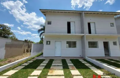 Sobrado à venda  com 2 suítes e 2 vagas à venda, 70 m² por r$ 390.000 - parque do carmo - vargem grande paulista/sp