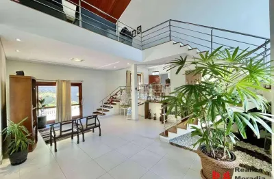 Casa com 5 suítes - varanda gourmet -piscina - loft hóspedes  -  dom henrique