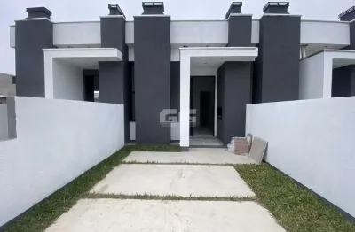 Casa alto padrão em construção de 3 dormitórios em tramandaí
