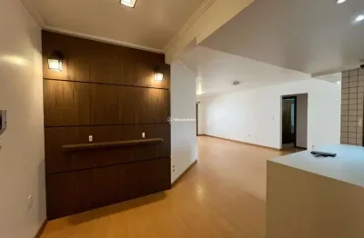 Apartamento com 2 quartos para alugar na borges de medeiros, 3319, centro, gramado por r$ 4.400
