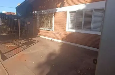 Casa com 3 quartos à venda na Rua Major Carvalho Filho, Centro, Araraquara