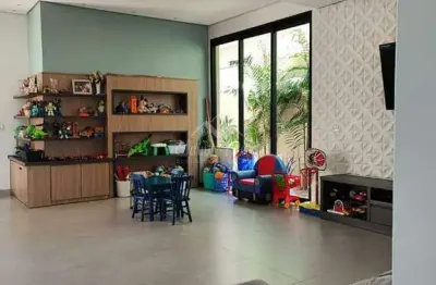 Casa à venda 3 quartos no Condomínio Quinta das Tipuanas - Araraquara / SP