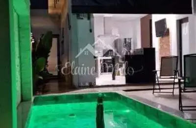 Casa com 3 quartos à venda na Rua Roma, Parque Laranjeiras, Araraquara