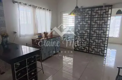 Casa com 2 quartos à venda na Avenida Orlando da Valle, Cidade Jardim, Araraquara