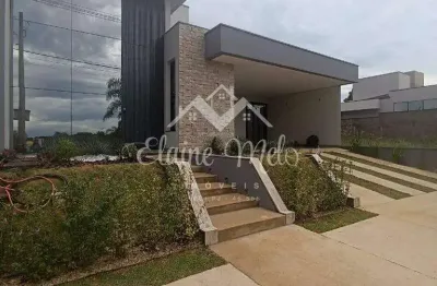 Casa à venda 3 quartos no Condomínio Village Damha III - Araraquara / SP