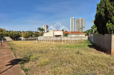 Terreno em condomínio fechado à venda na Rua das Magnólias, Jardim Magnólias, Araraquara