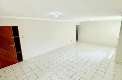 Apartamento com 4 quartos à venda no Graças, Recife 