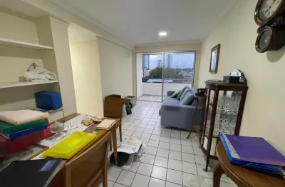 Apartamento com 2 quartos para alugar na Rua Franklin Távora, 241, Campo Grande, Recife