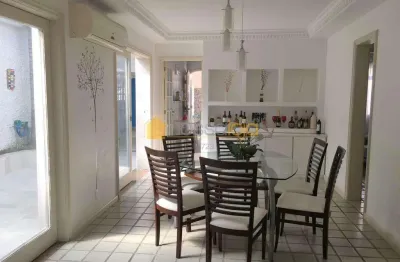 Casa 5 quartos, suíte, 2 salas, 1 vaga, pe pequeno, niterói.