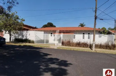 Casa (térrea na rua) 3 dormitórios/suite, cozinha planejada