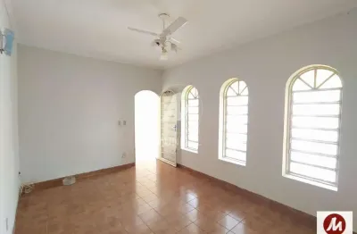 Casa (térrea na rua) 2 dormitórios, cozinha planejada