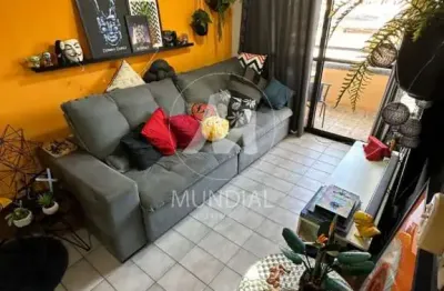 Apartamento (tipo - padrao) 3 dormitórios/suite, cozinha planejada, em condomínio fechado