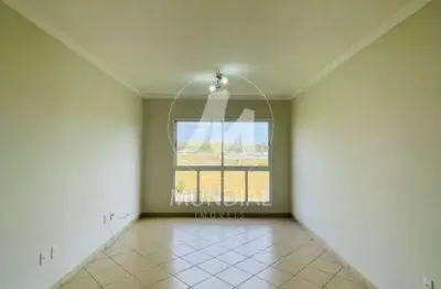 Apartamento (tipo - padrao) 2 dormitórios/suite, cozinha planejada, portaria 24 horas, lazer, salão de festa, elevador, em condomínio fechado