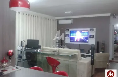 Apartamento (tipo - padrao) 2 dormitórios/suite, cozinha planejada, portaria 24hs, lazer, salão de festa, elevador, em condomínio fechado