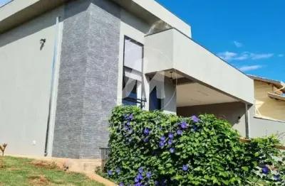 Casa (térrea na rua) 2 dormitórios/suite, cozinha planejada
