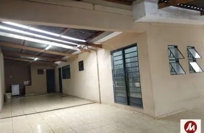 Casa (térrea na rua) 3 dormitórios, cozinha planejada