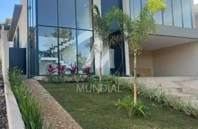 Casa (térrea em condominio) 4 dormitórios/suite, cozinha planejada, portaria 24 horas, lazer, salão de festa, salão de jogos, em condomínio fechado