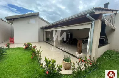 Casa (térrea na rua) 2 dormitórios, cozinha planejada