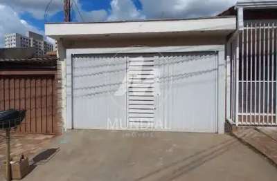 Casa (térrea na rua) 3 dormitórios/suite, cozinha planejada