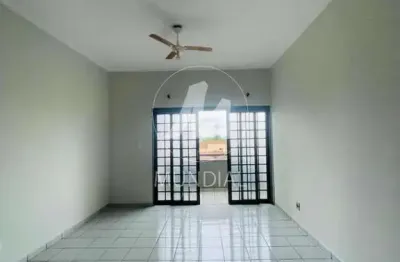 Apartamento (tipo - padrao) 3 dormitórios/suite, cozinha planejada, em condomínio fechado