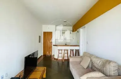 Apartamento (tipo - padrao) 1 dormitórios, cozinha planejada, portaria 24hs, elevador, em condomínio fechado