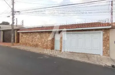 Casa (térrea na rua) 4 dormitórios/suite, cozinha planejada