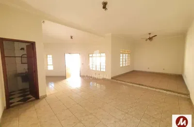 Casa comercial à venda na Rua Hermenegildo D´andrea 50 (52415mv), Parque Residencial Cidade Universitária, Ribeirão Preto
