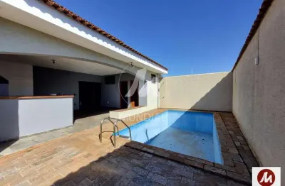 Casa (térrea na rua) 4 dormitórios/suite, cozinha planejada