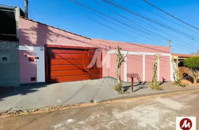 Casa (térrea na rua) 3 dormitórios/suite, cozinha planejada