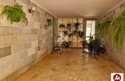 Casa (térrea na rua) 3 dormitórios/suite, cozinha planejada