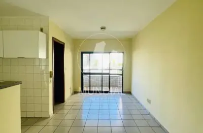 Apartamento (tipo - padrao) 1 dormitórios, cozinha planejada, portaria 24hs, elevador, em condomínio fechado