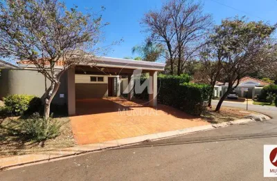 Casa (térrea em condominio) 3 dormitórios/suite, cozinha planejada, portaria 24 horas, salão de festa, em condomínio fechado