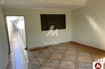 Casa (térrea na rua) 2 dormitórios/suite, cozinha planejada, portaria 24 horas