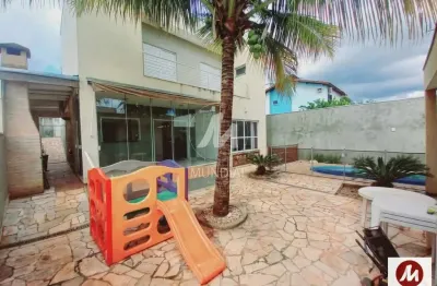 Casa (sobrado na  rua) 3 dormitórios/suite, cozinha planejada