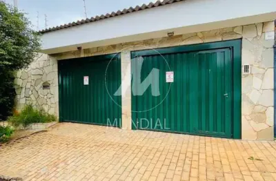 Casa (térrea na rua) 4 dormitórios/suite, cozinha planejada