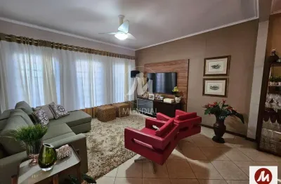 Casa (térrea na rua) 3 dormitórios/suite, cozinha planejada