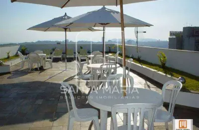 Apartamento (cobertura 2 - duplex) 3 dormitórios/suite, cozinha planejada, portaria 24hs, salão de festa, elevador, em condomínio fechado
