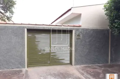 Casa (térrea na rua) 4 dormitórios/suite, cozinha planejada