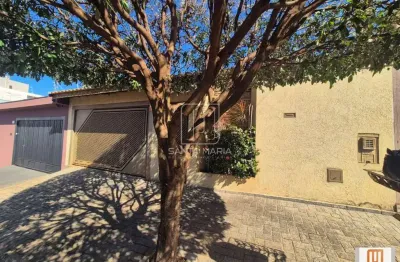 Casa (térrea na rua) 3 dormitórios/suite, cozinha planejada