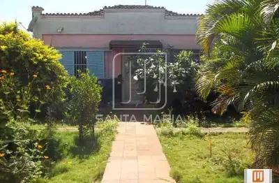 Casa (térrea na rua) 3 dormitórios, cozinha planejada