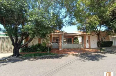 Casa (sobrado na  rua) 4 dormitórios/suite, cozinha planejada