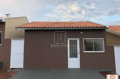 Casa (térrea na rua) 2 dormitórios, cozinha planejada, portaria 24hs, lazer, em condomínio fechado